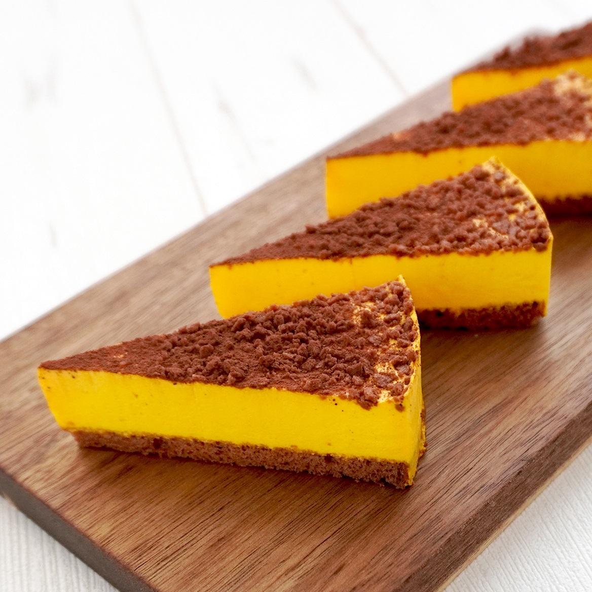 3/31もん様かぼちゃケーキ2本チョコチップクッキー210枚 かぼちゃムースケーキ6号12ｶｯﾄ12個入｜冷凍ケーキお取り寄せ専門店